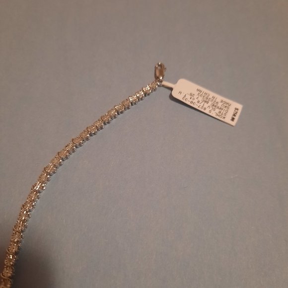 Sterling Silver 1/8 ct diamond bracelet 7.25 in - Picture 3 of 10